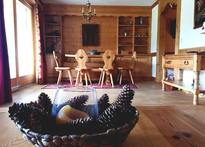 De Charme, Seven 克莱恩 蒙塔纳