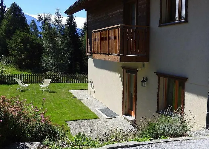 公寓 De Charme, Seven