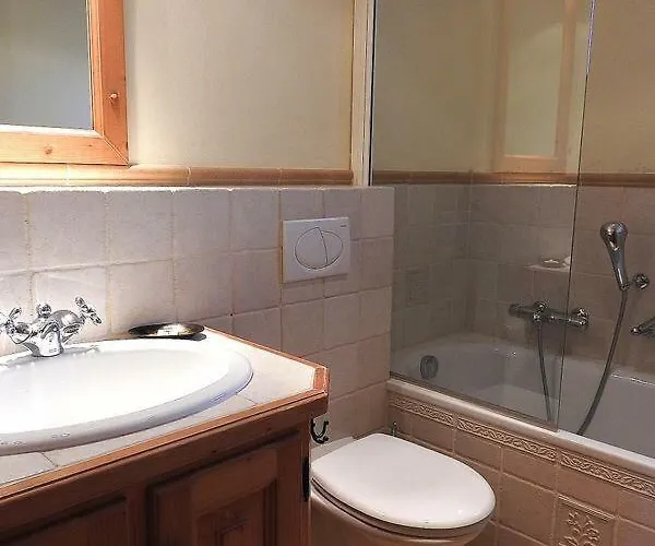 De Charme, Seven * 克莱恩 蒙塔纳